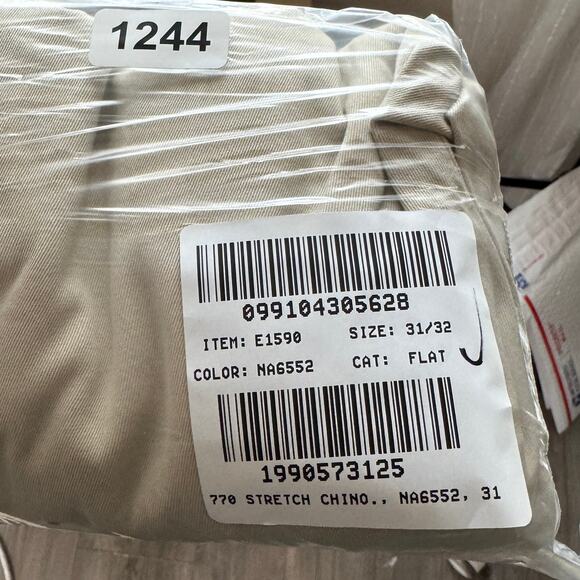 JCrew 770 Straight-Fit Stretch Chino Pants Mens Sz 31 x 32 Light Tan Flat Front - Picture 8 of 8